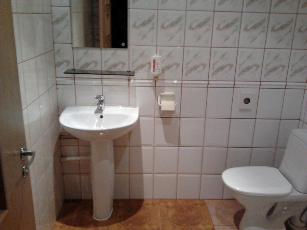 Urusel Guesthouse Tallinn Oda fotoğraf