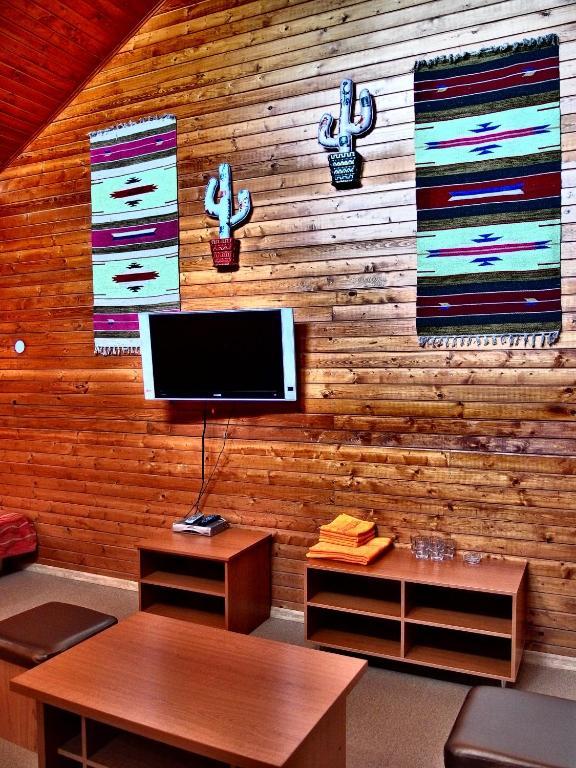 Urusel Guesthouse Tallinn Oda fotoğraf